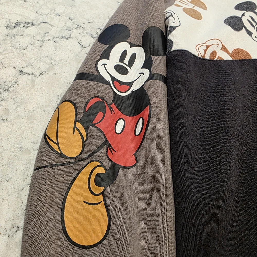 Disney 